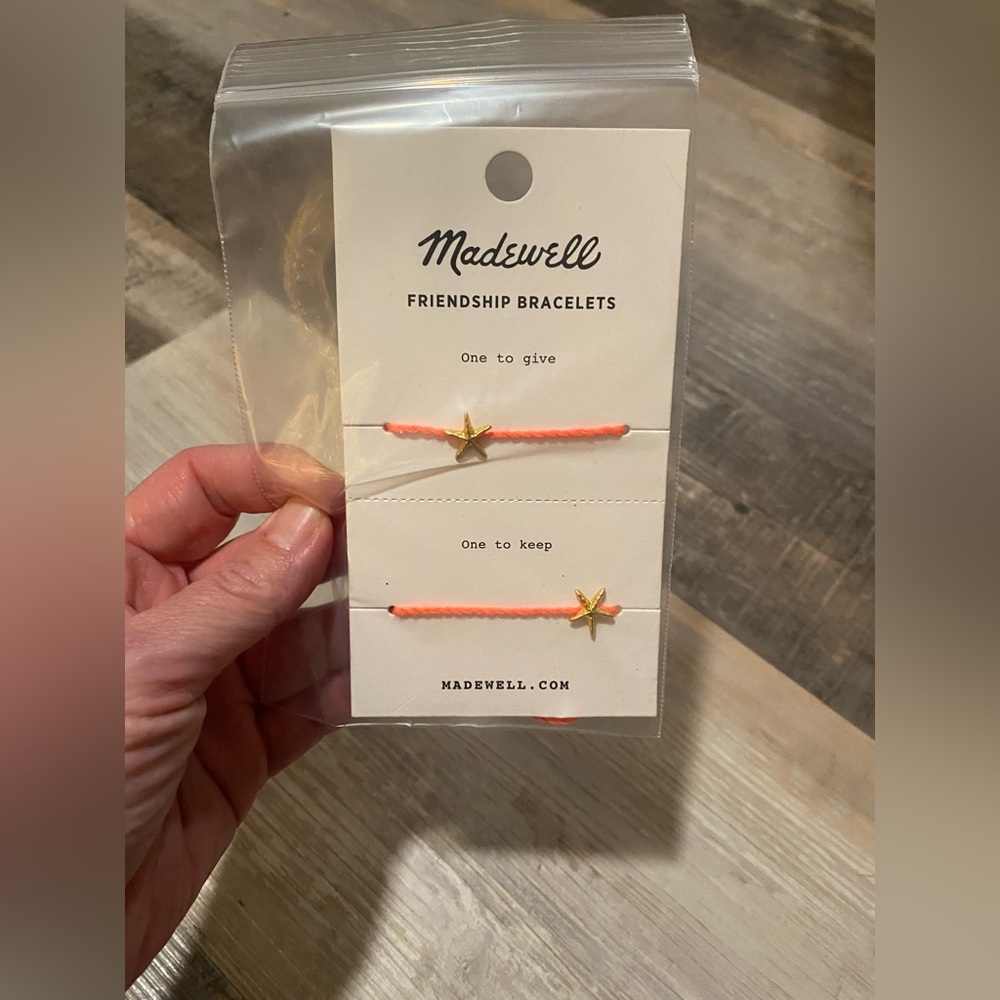 $25 NWT Madewell Starfish Friendship Bracelet Set